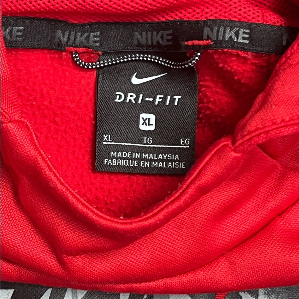 Boys Nike Dri fit hoodie Red size youth XL - Picture 3 of 4